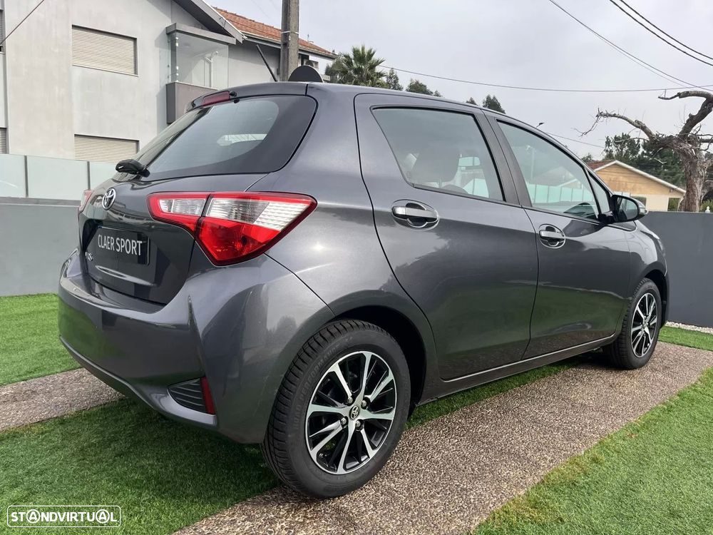 Toyota Yaris 1.0 VVT-i Exclusive - 10