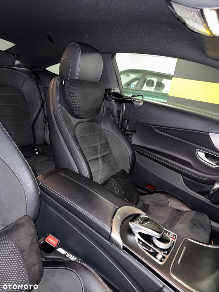 Mercedes-Benz Klasa C 200 4Matic 9G-TRONIC AMG Line - 16