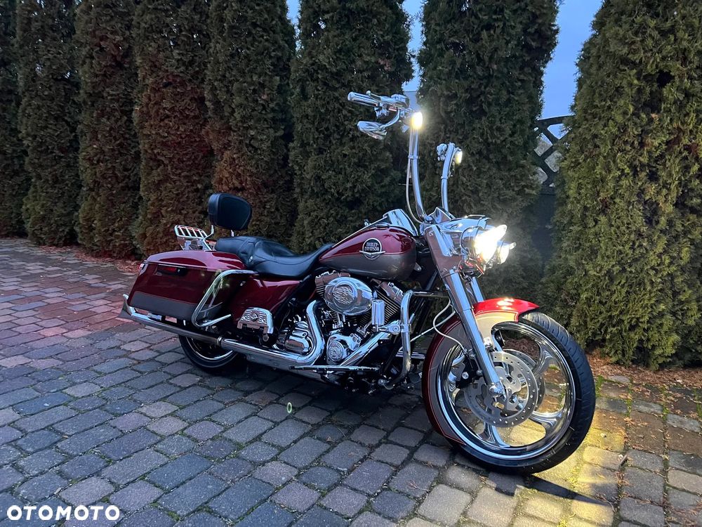 Harley-Davidson Touring Road King - 11