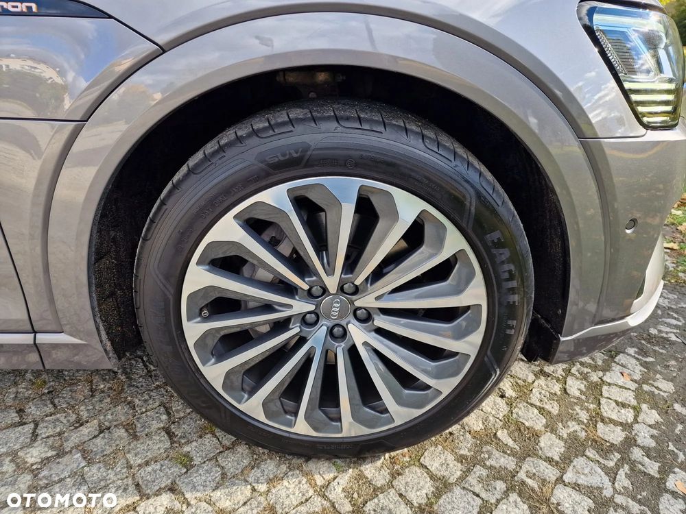Audi e-tron 55 Quattro S Line - 16