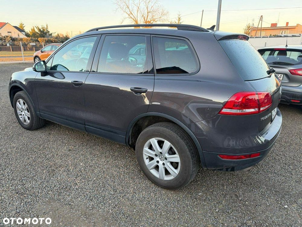 Volkswagen Touareg - 12