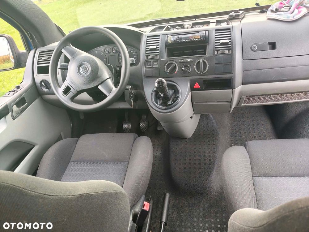 Volkswagen Transporter - 8