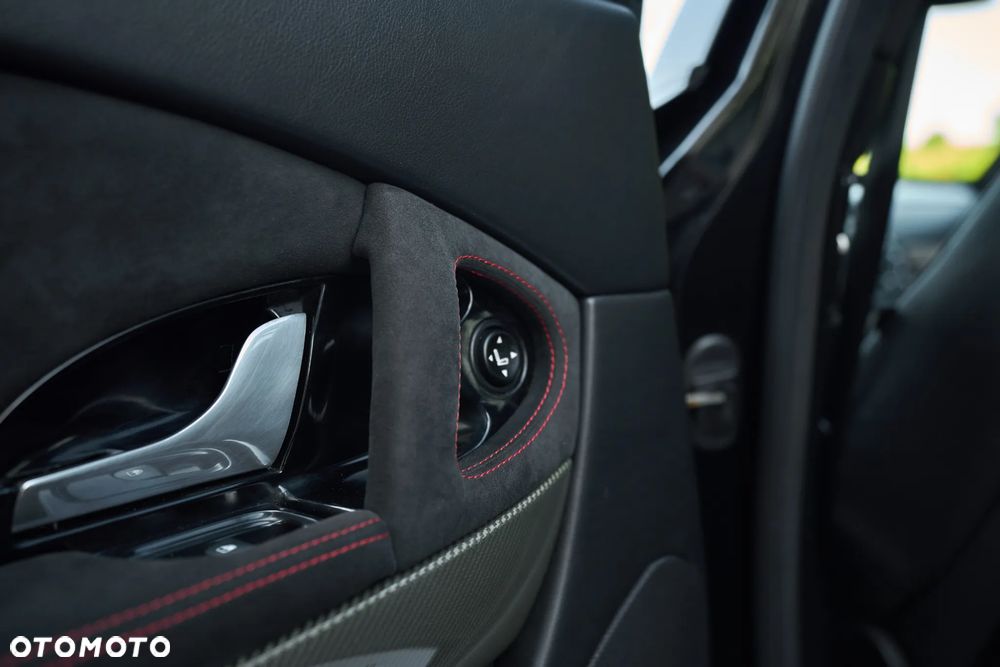 Maserati Quattroporte Sport GT S Automatic - 28