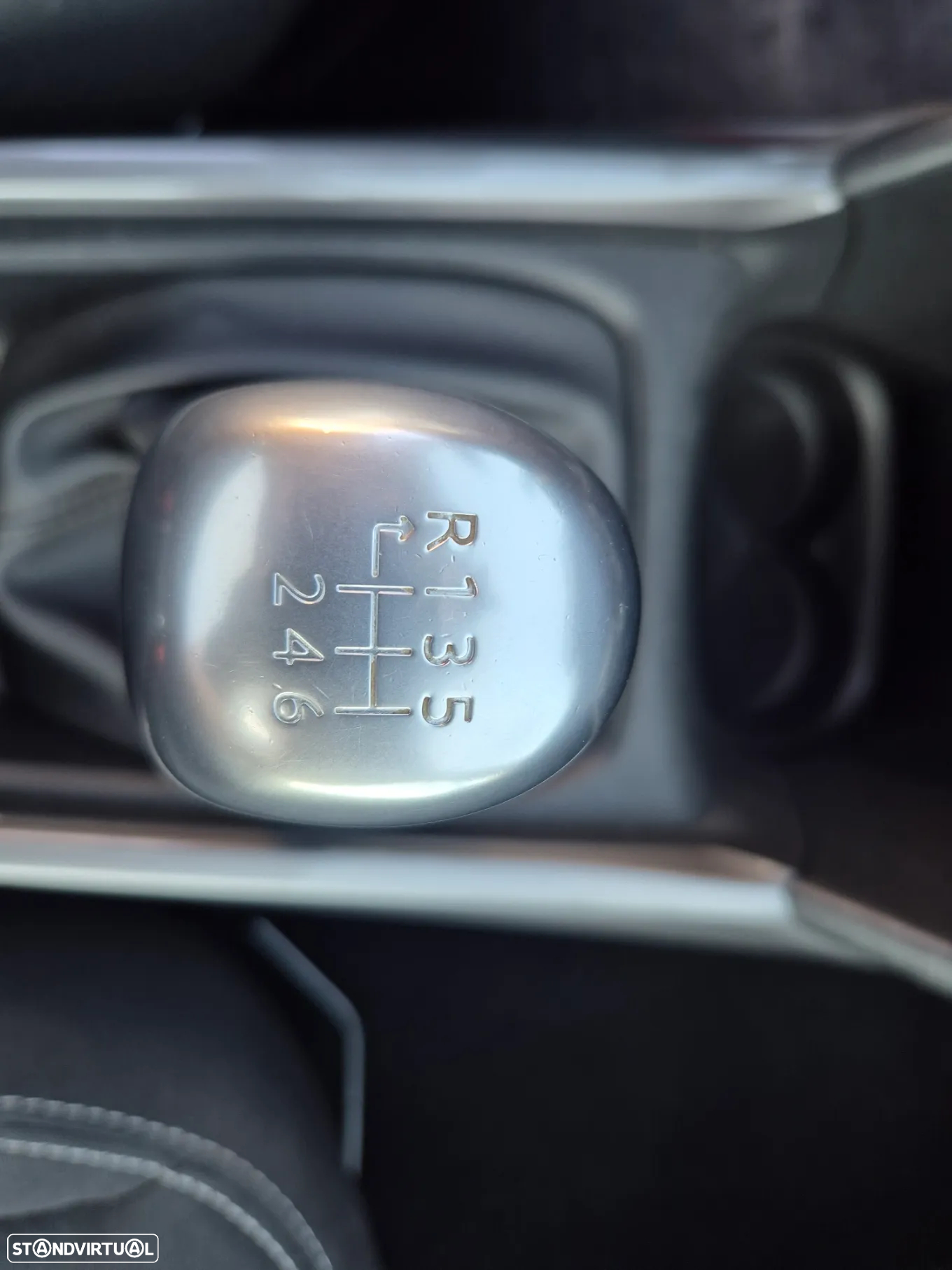 Peugeot 2008 1.5 BlueHDi Style - 14