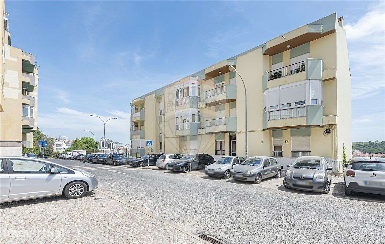 Apartamento T2 para arrendamento - Grande imagem: 2/26