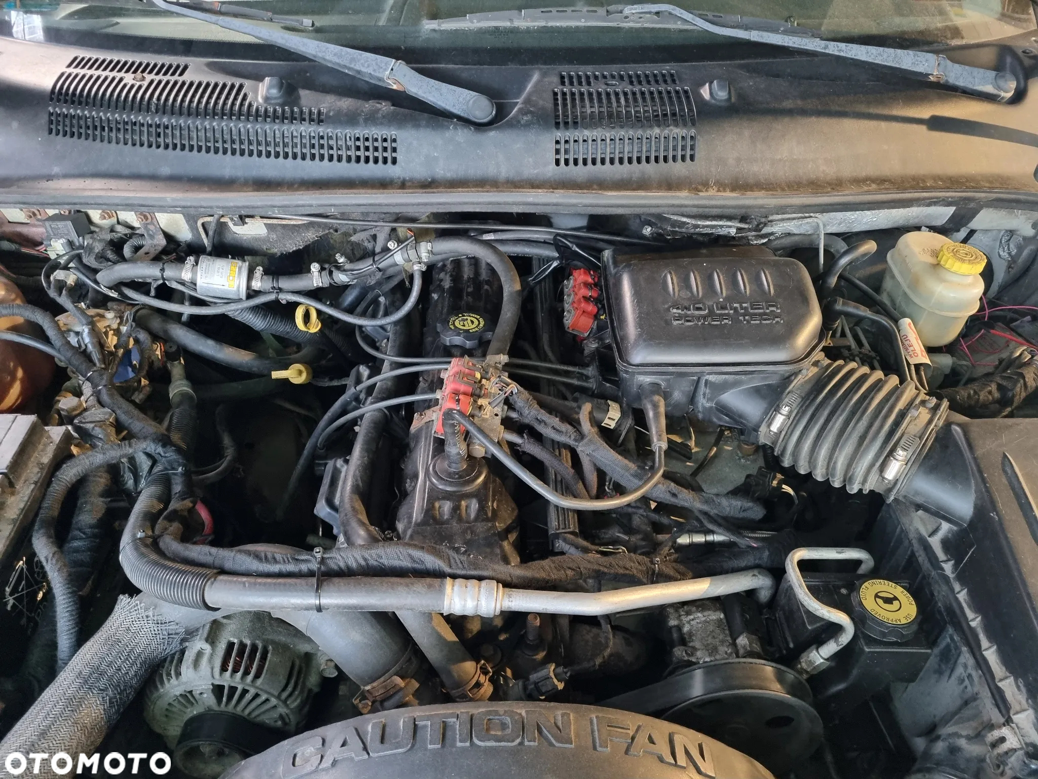 Jeep Grand Cherokee 4.0 Laredo - 2