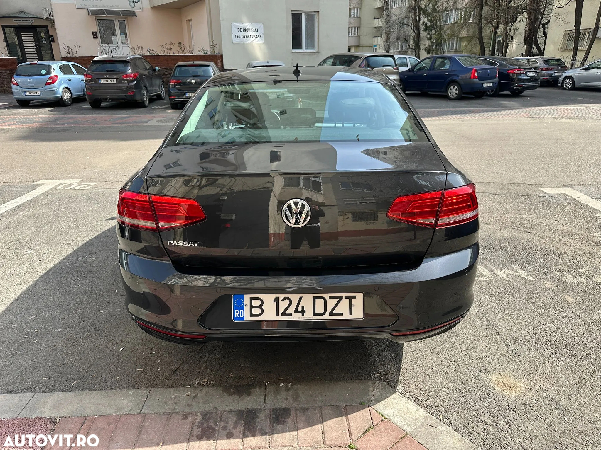 Volkswagen Passat Variant 1.6 TDI (BlueMotion Technology) DSG Comfortline - 8