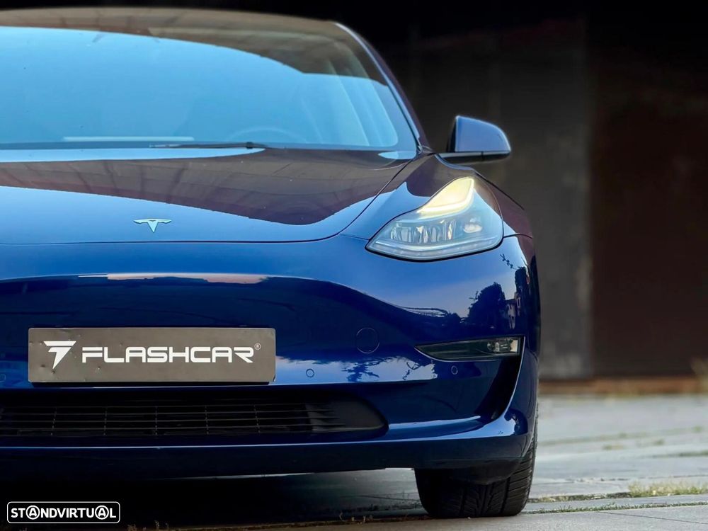 Tesla Model 3 - 41