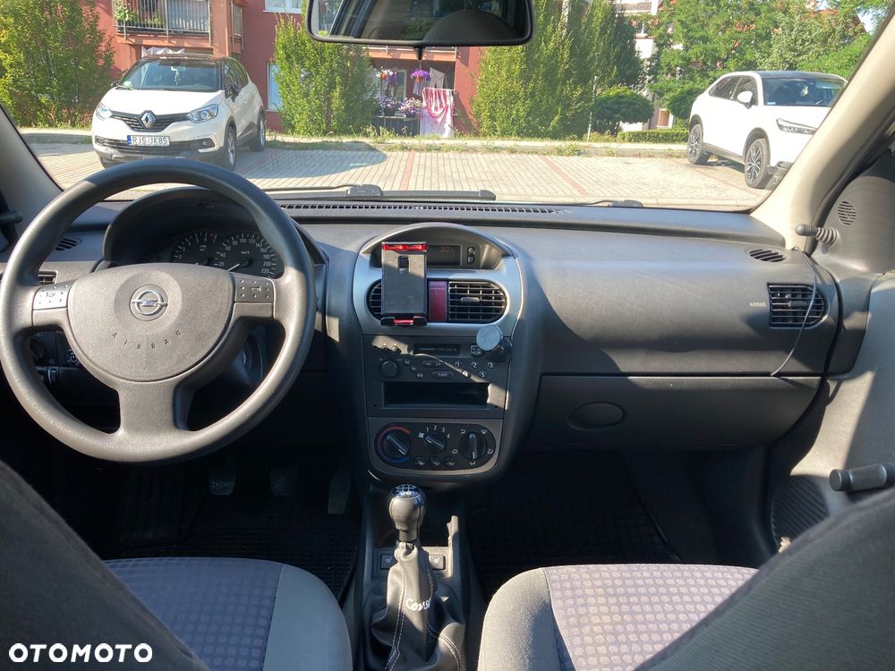 Opel Corsa - 6