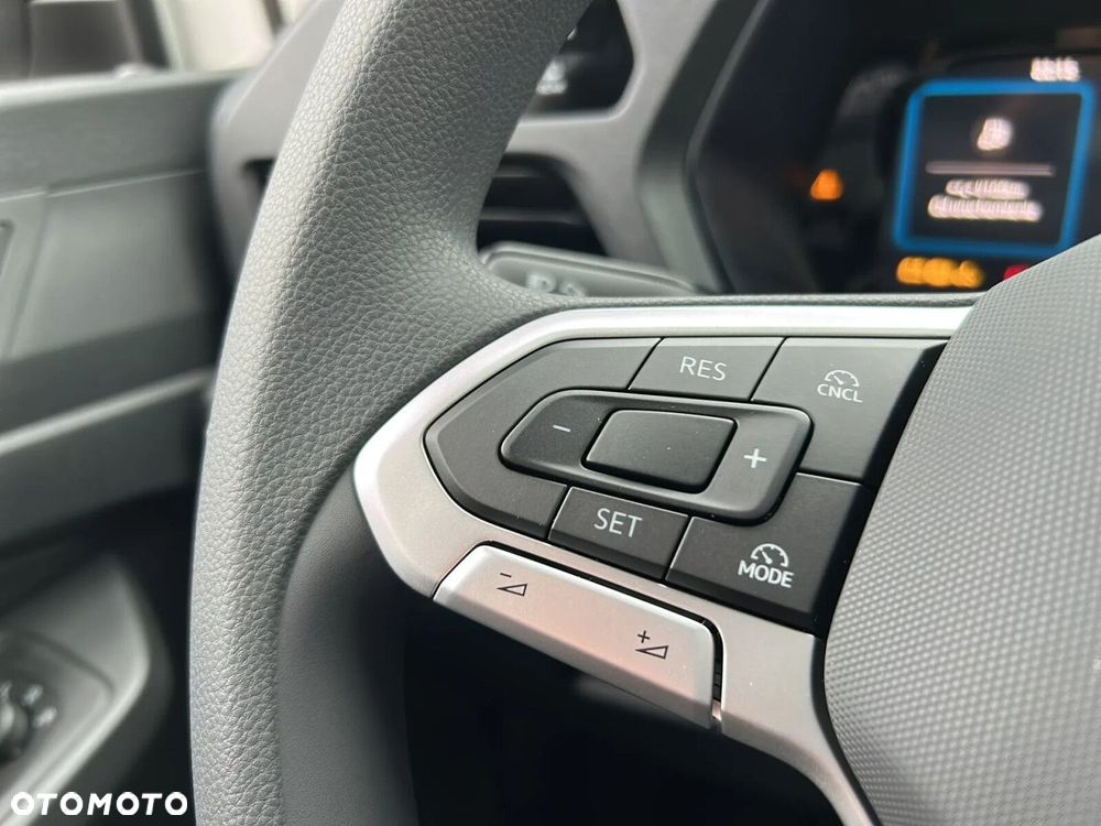 Volkswagen Caddy 1,5 l TSI 116 KM manualna - 23