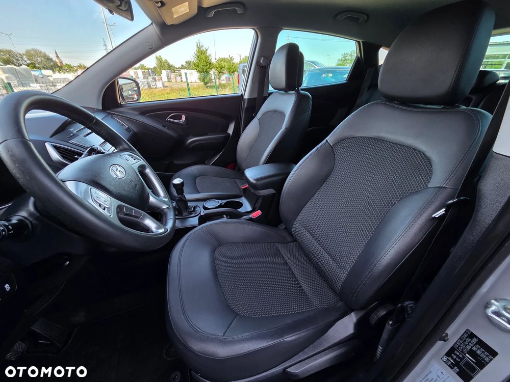 Hyundai ix35 2.0 2WD Comfort - 24