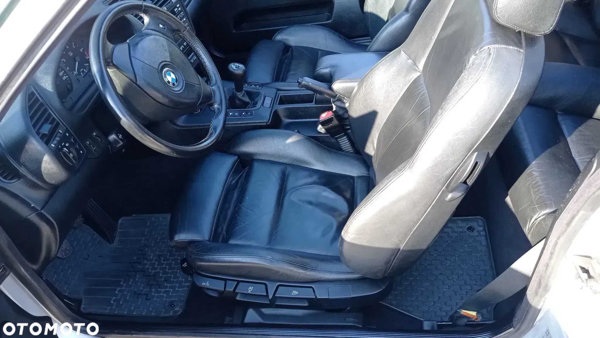 BMW Seria 3 328i Cabriolet - 5