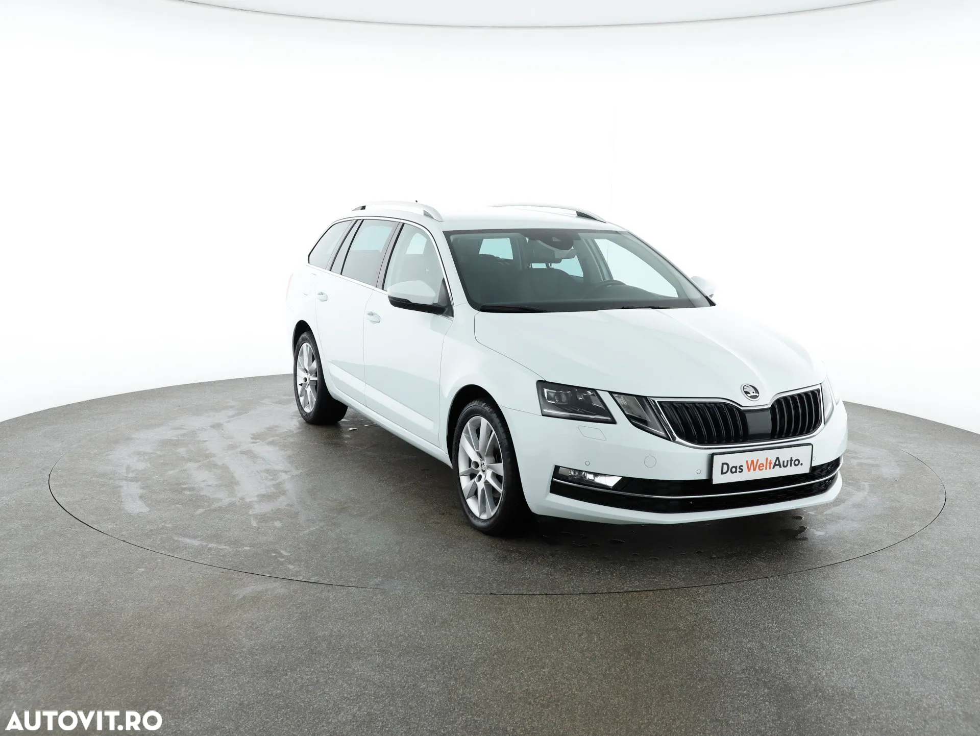 Skoda Octavia - 3