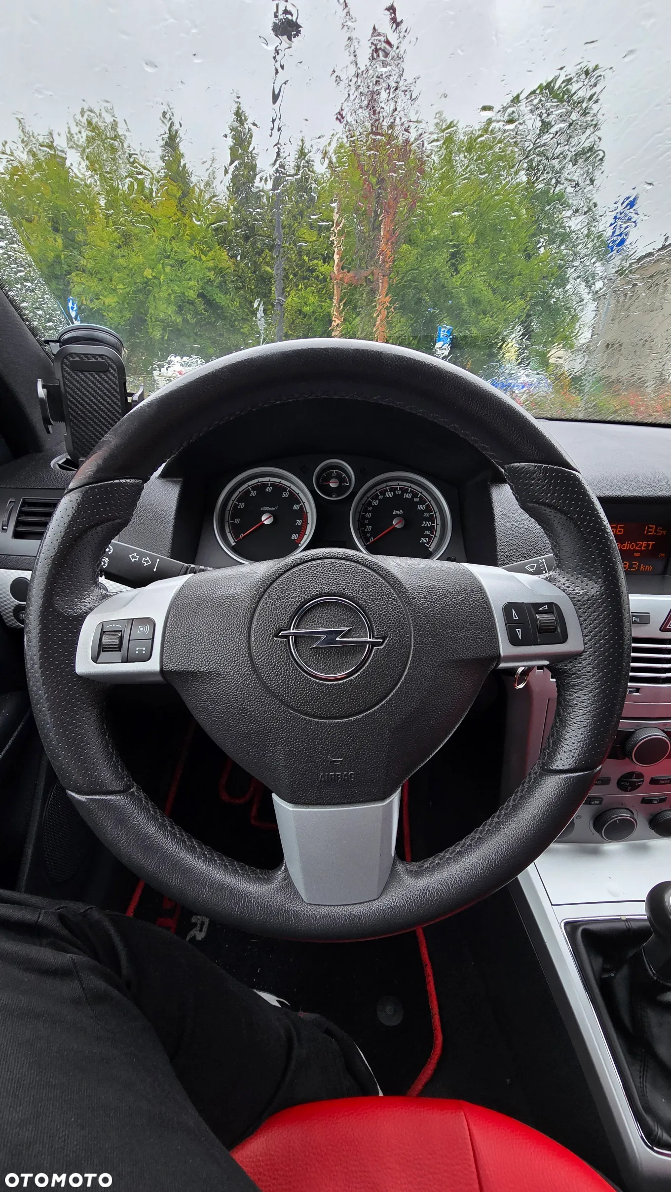 Opel Astra GTC 1.8 Sport - 16