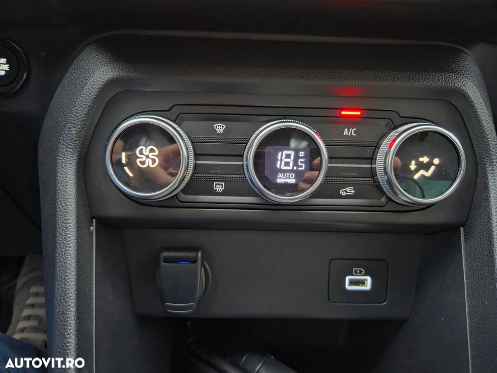 Dacia Logan TCe 90 CVT Expression - 10