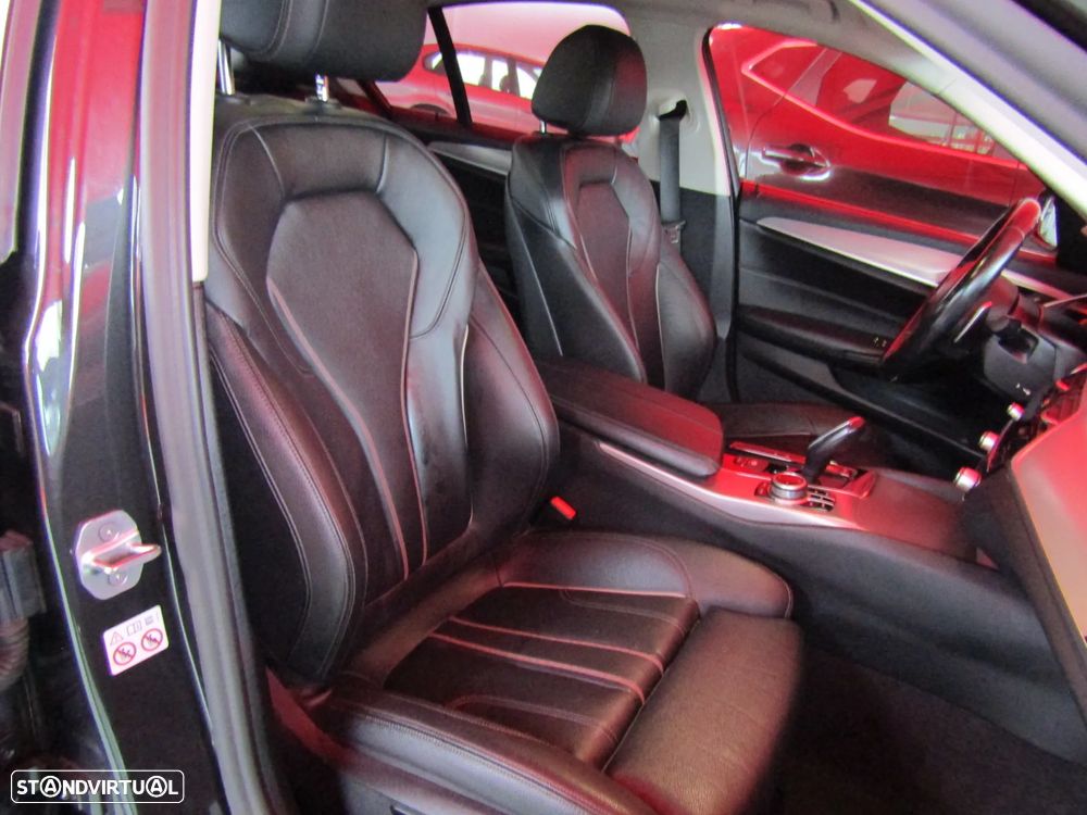 BMW 520 d ED Line Sport - 11