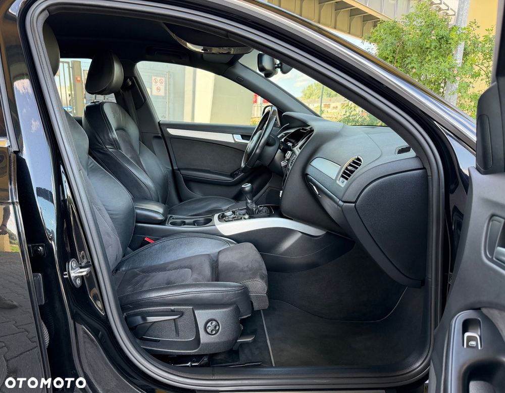 Audi A4 Avant 2.0 TDI DPF S line Sportpaket - 16