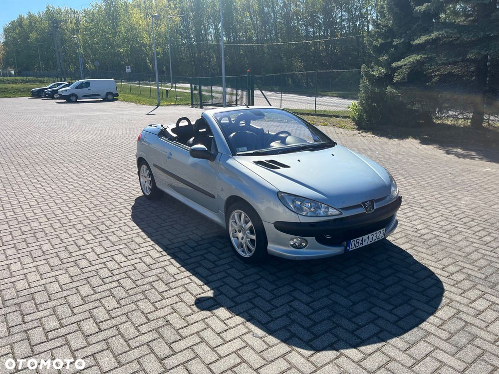 Peugeot 206 CC 2.0 - 3