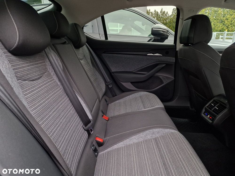Skoda Superb - 16