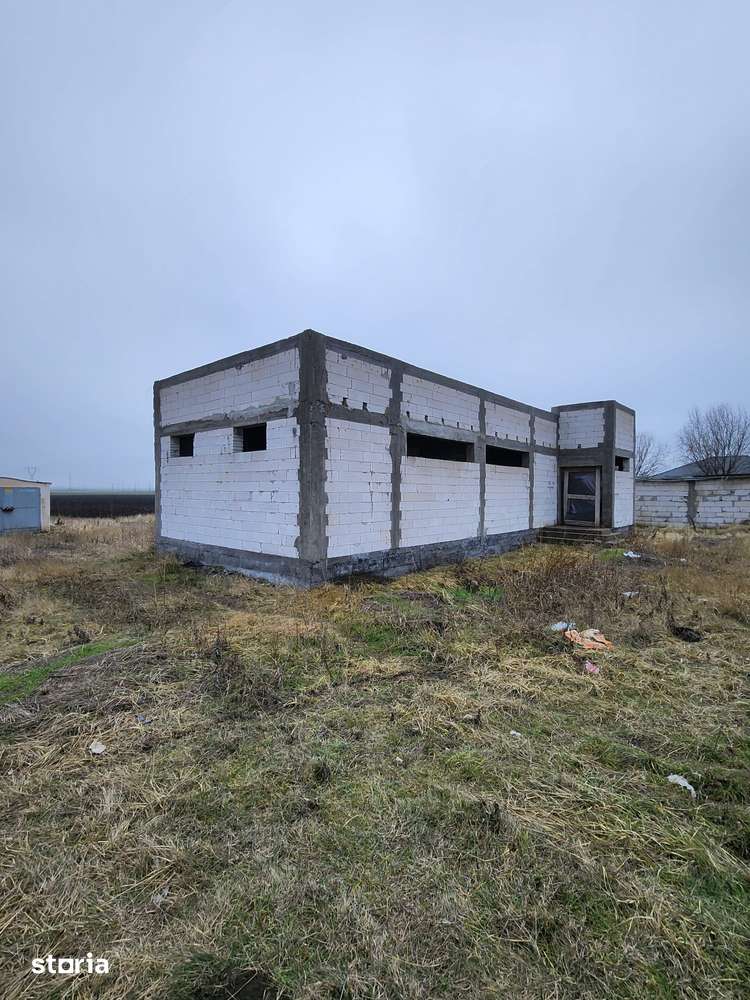 De Vanzare Casa la Rosu zona Cazasu - Imagine principală: 4/4