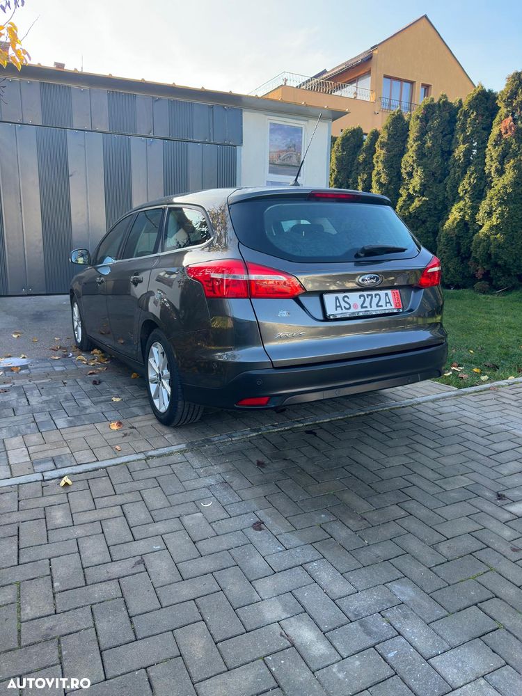 Ford Focus 1.5 EcoBlue Start-Stopp-System TITANIUM - 13