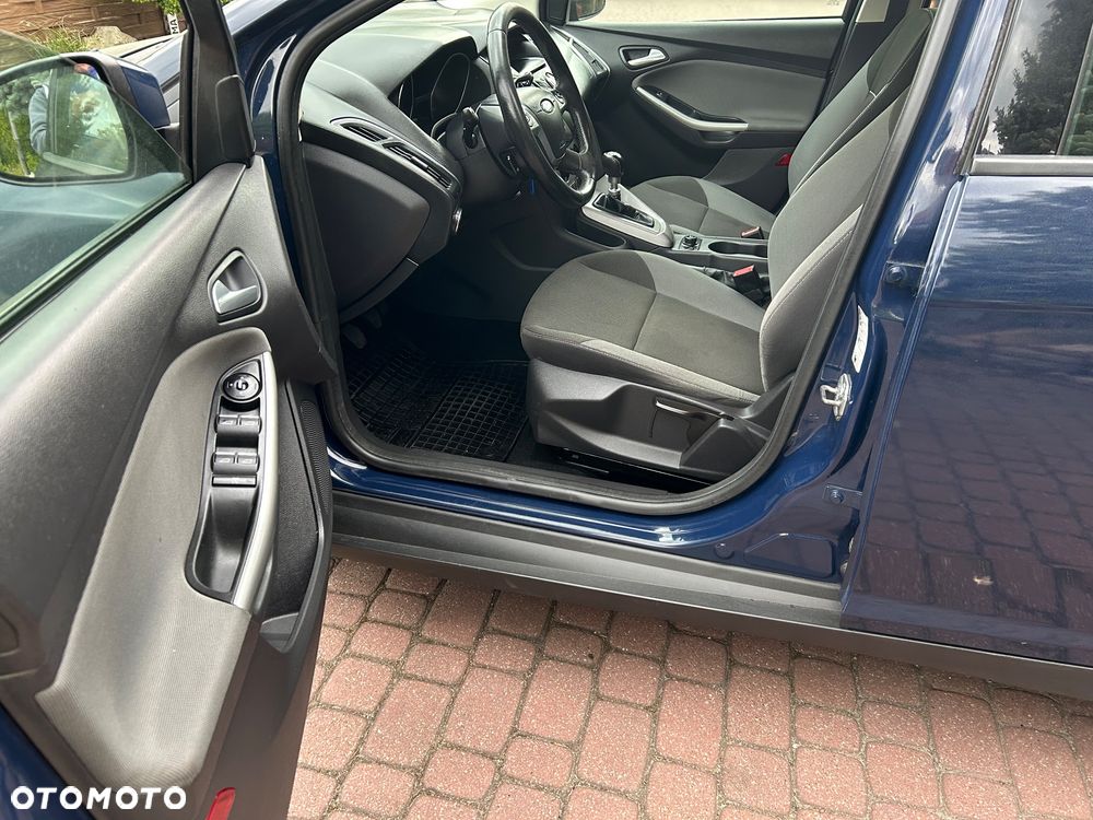Ford Focus 1.6 TDCi DPF Trend - 12