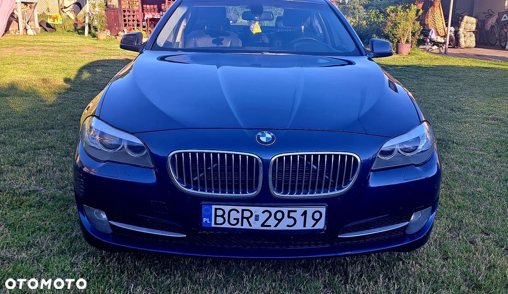 BMW Seria 5 520d Efficient Dynamics - 2