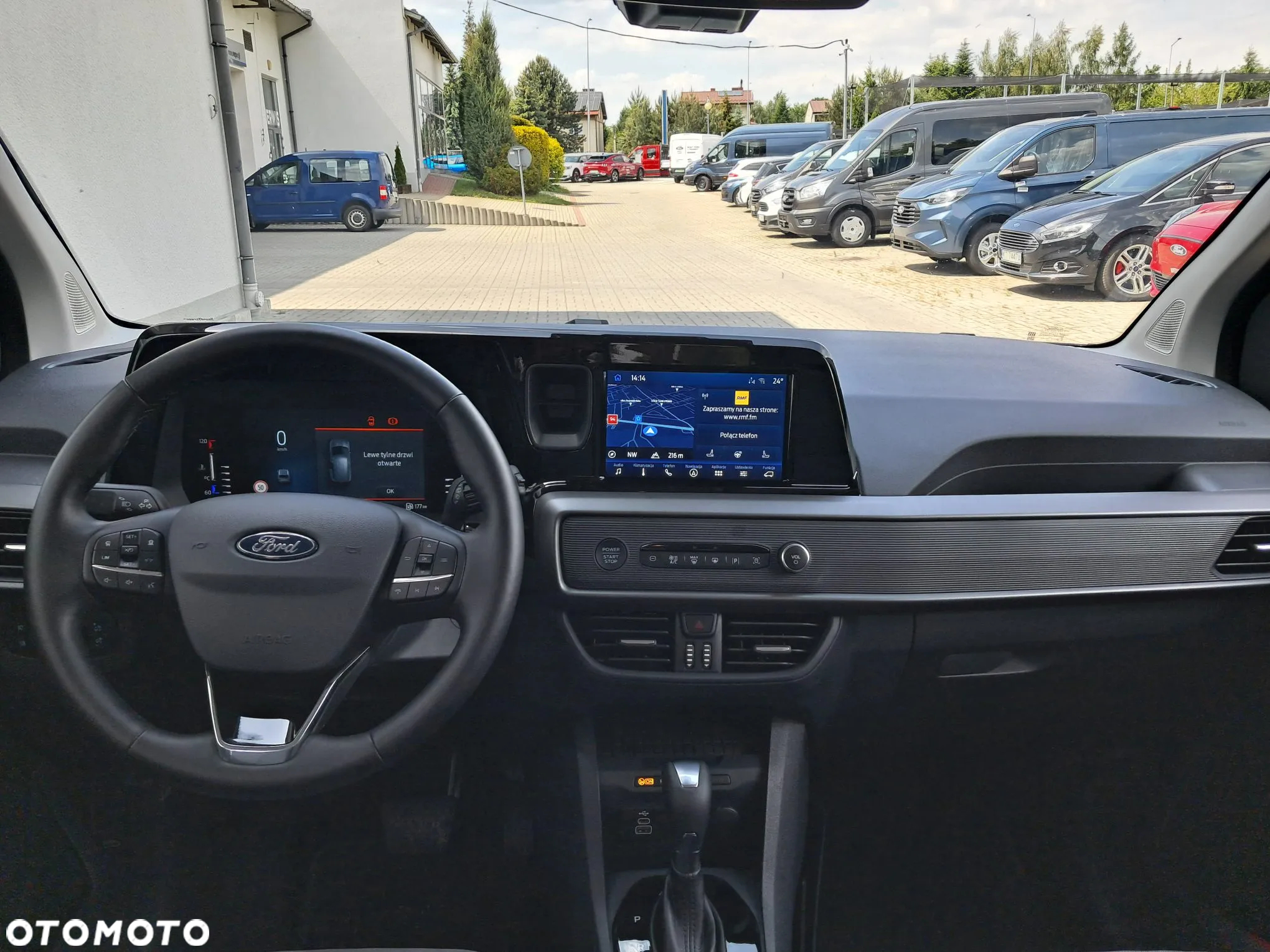 Ford Tourneo Courier 1.0 EcoBoost Titanium - 23