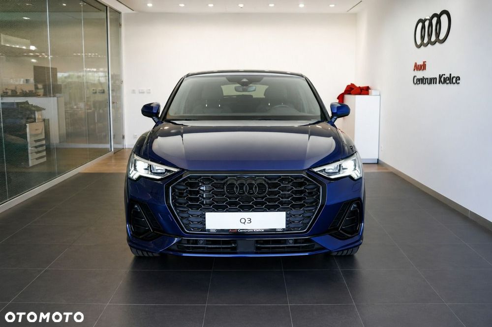 Audi Q3 Sportback - 4
