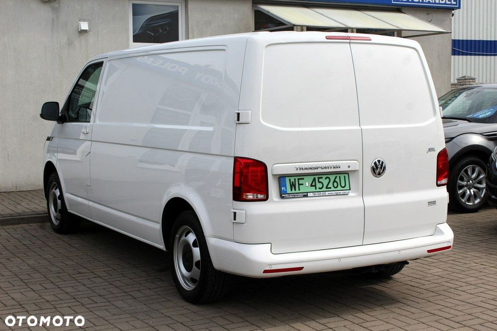 Volkswagen Transporter - 4