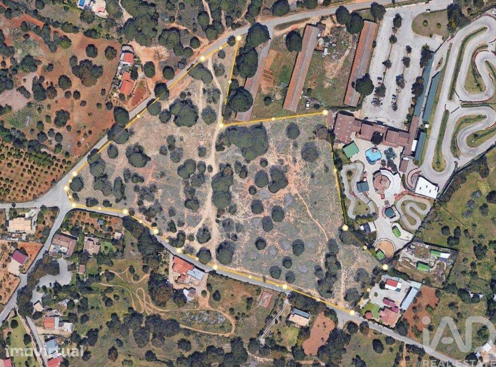 Terreno em Quarteira de 11540,00 m2