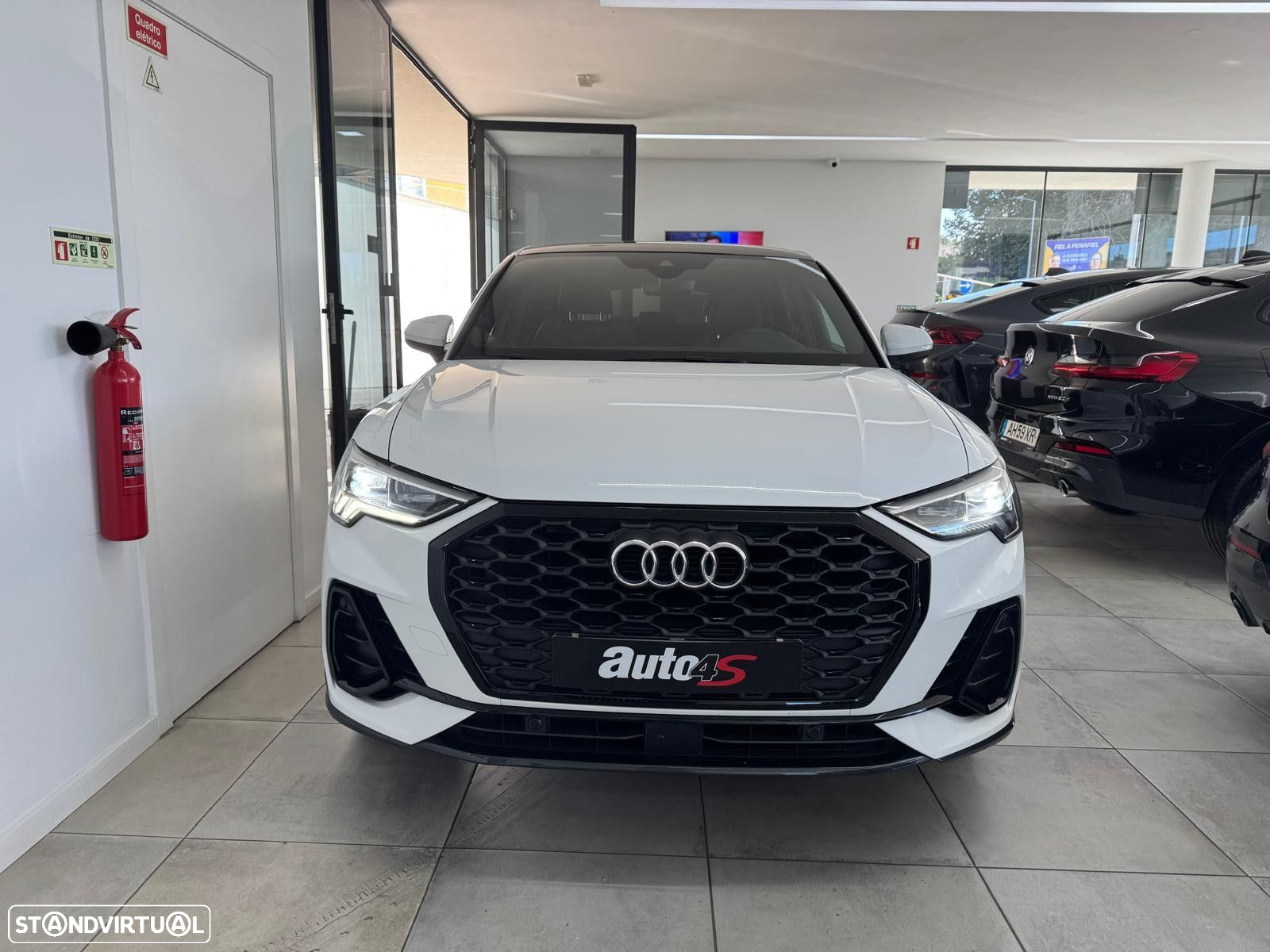 Audi Q3 Sportback 35 TDI S line S tronic - 4