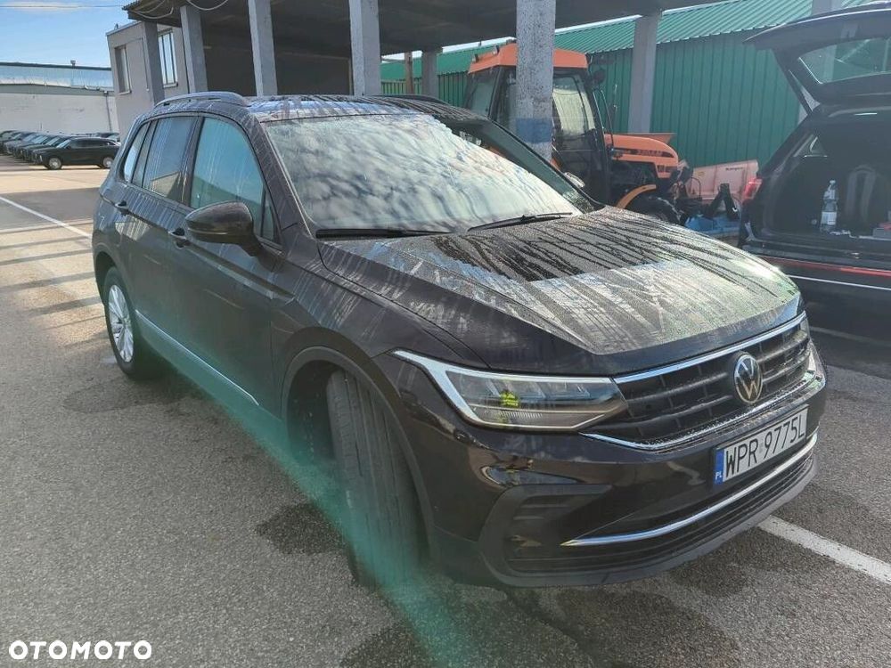 Volkswagen Tiguan - 5