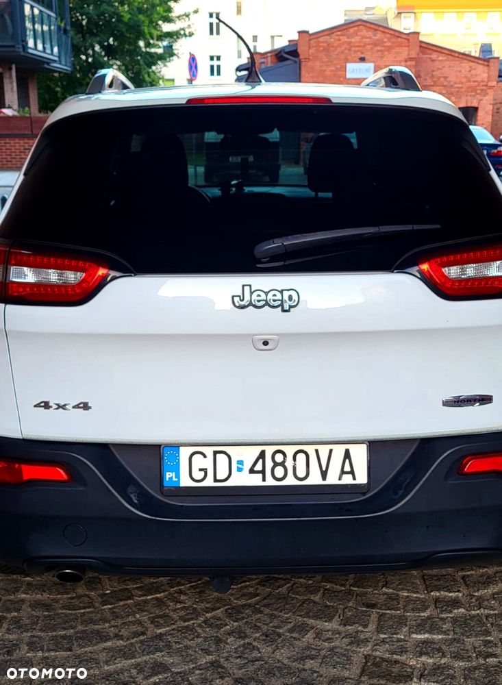 Jeep Cherokee - 7