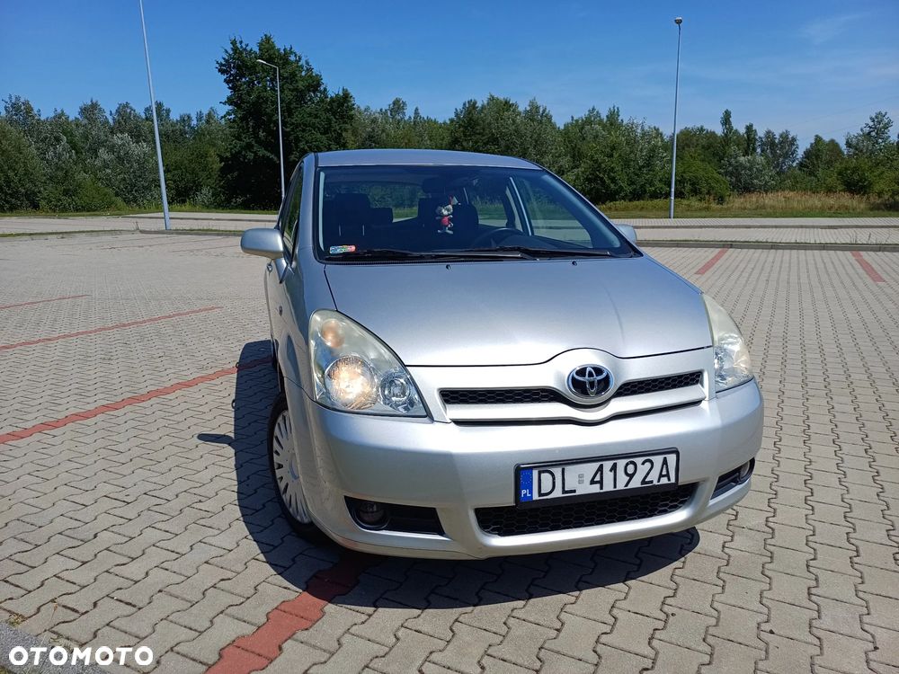 Toyota Corolla Verso 1.8 Sol 7os - 3