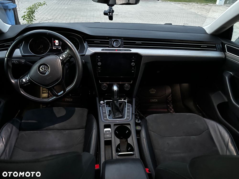 Volkswagen Arteon ver-2-0-tdi-scr-dsg-elegance - 7