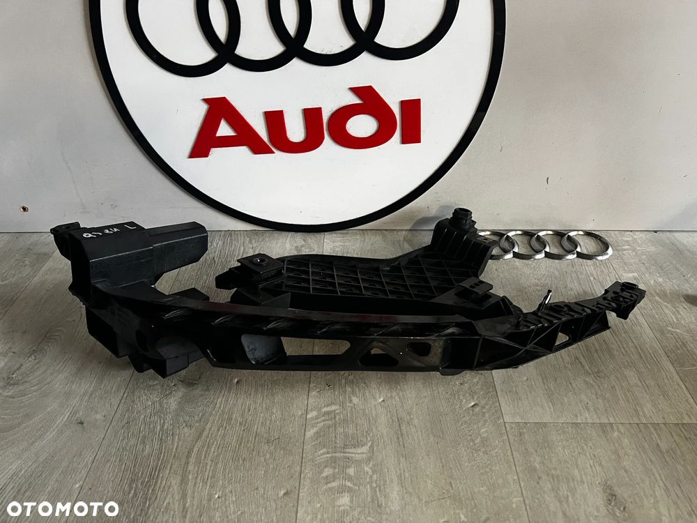 ŚLIZG MOCOWANIE LAMPY PRAWY LEWY PRZÓD PRZEDNI AUDI Q3 8U0805607A 8U0805608A