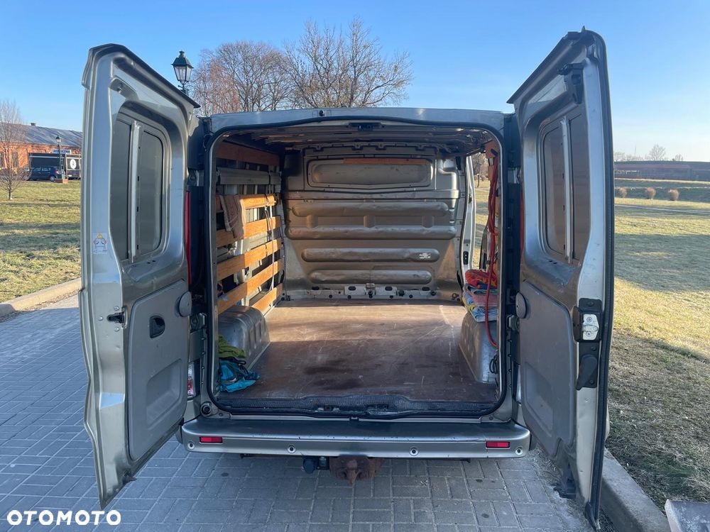 Opel Vivaro - 6