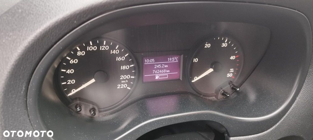 Mercedes-Benz VITO - 2