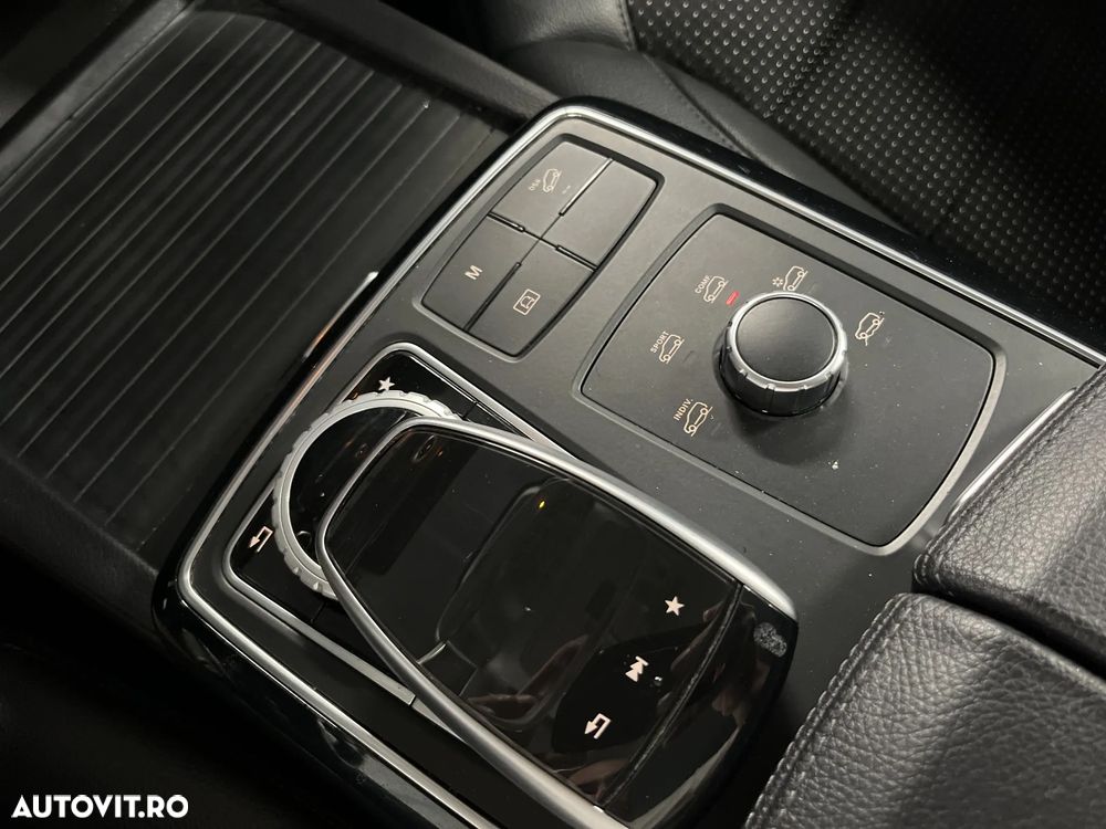Mercedes-Benz GLE 250 d 4MATIC 9G-TRONIC - 25