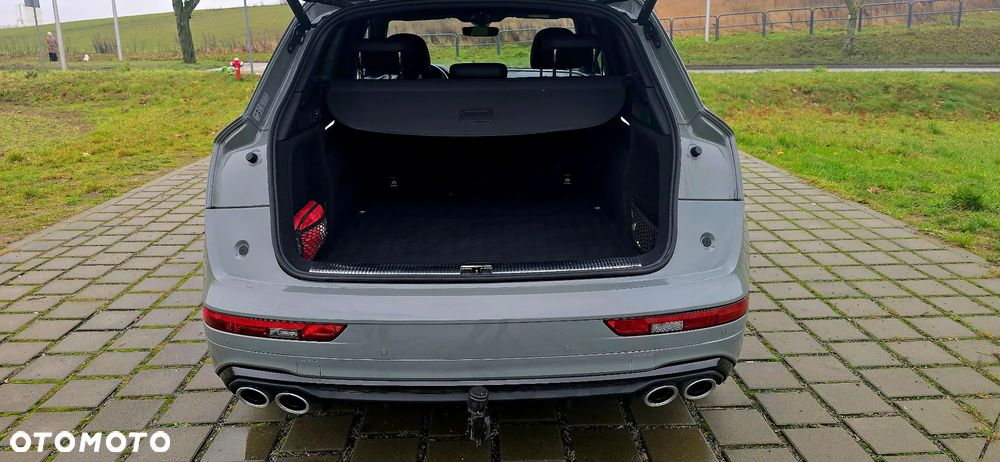Audi SQ5 - 11
