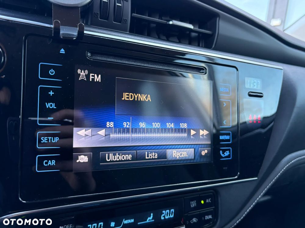 Toyota Corolla 1.6 Comfort - 16