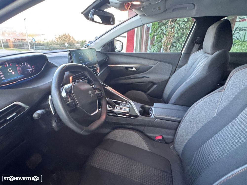 Peugeot 3008 PureTech 130 Stop & Start GPF EAT8 Active Business-Pack - 4