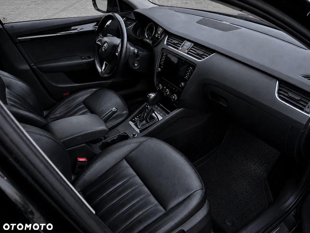 Skoda Octavia 2.0 TDI 4x4 Style DSG - 13