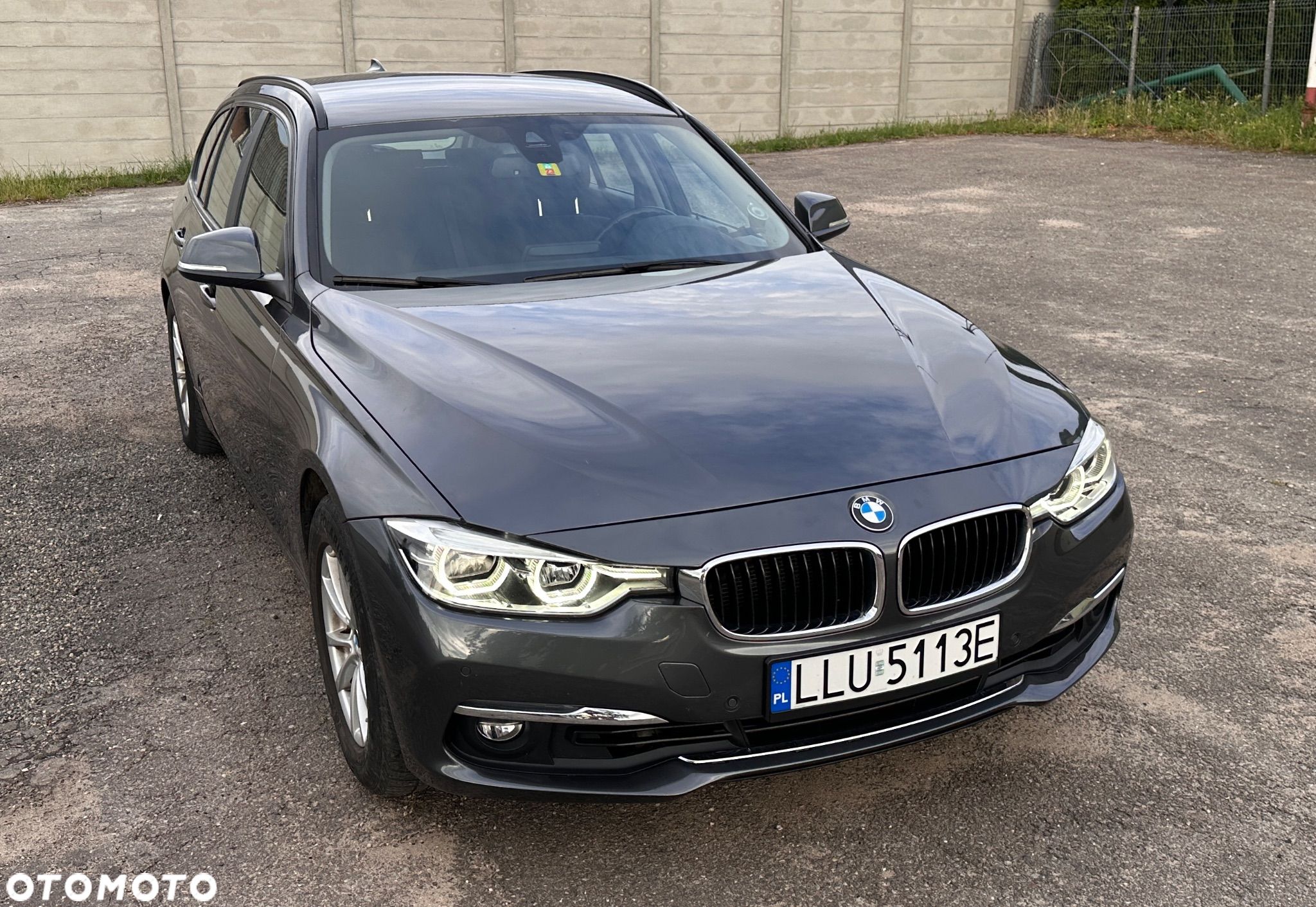 BMW Seria 3 316d Touring - 1
