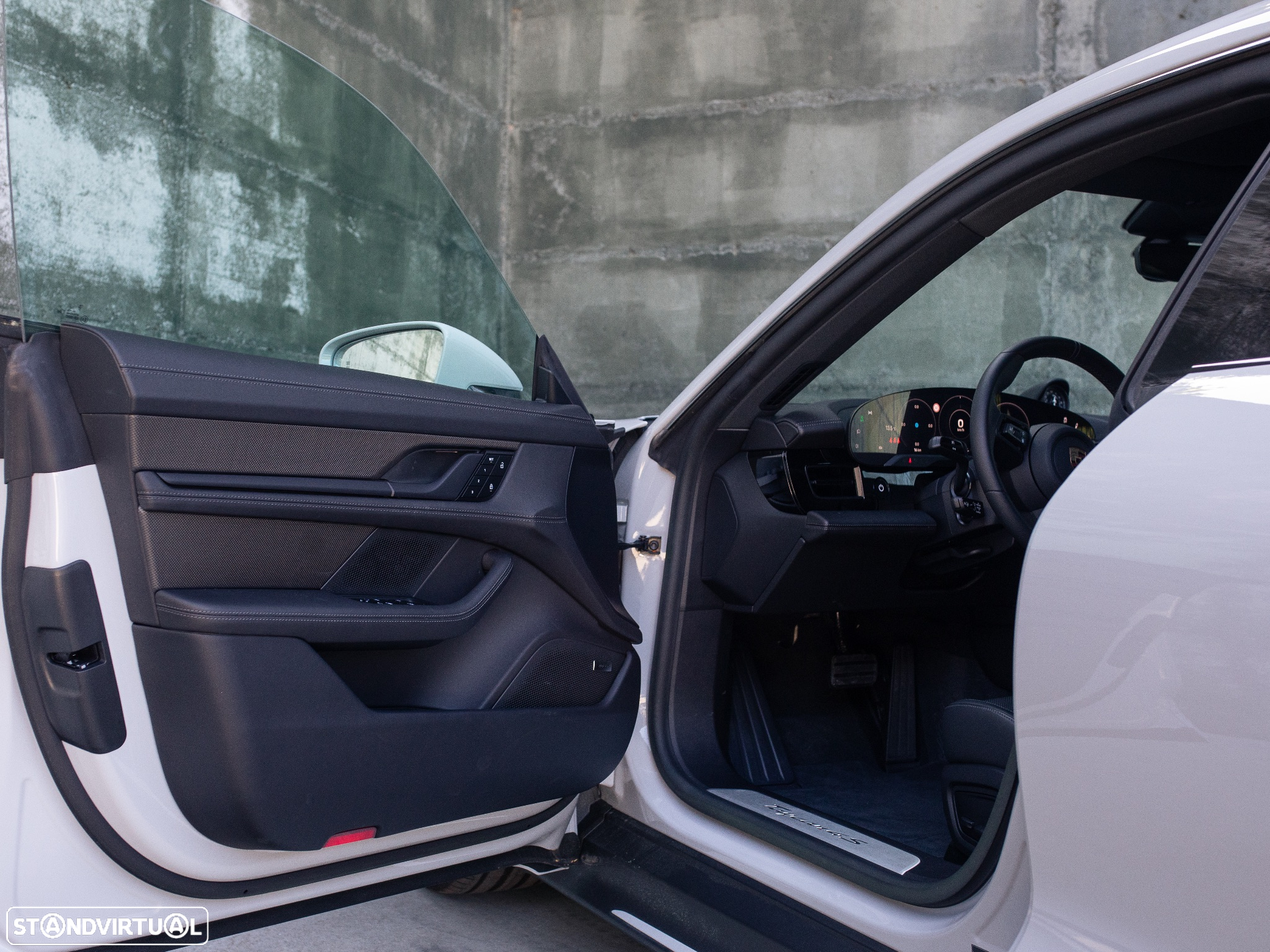 Porsche Taycan Sport Turismo 4S - 31