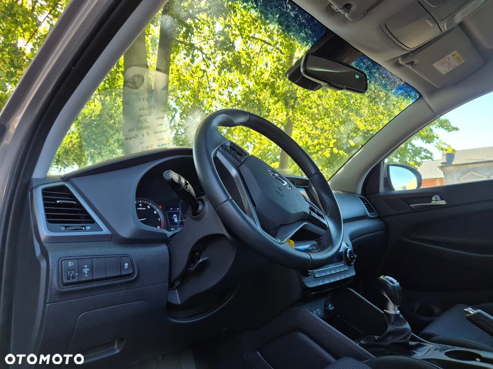 Hyundai Tucson blue 1.6 GDi 2WD Navi - 19