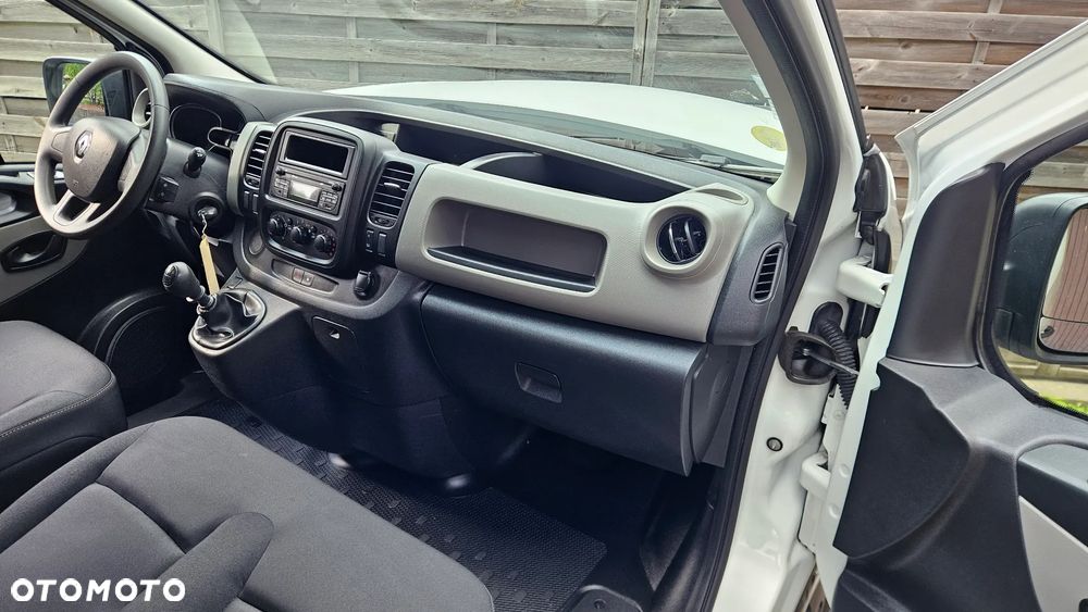 Renault TRAFIC - 16