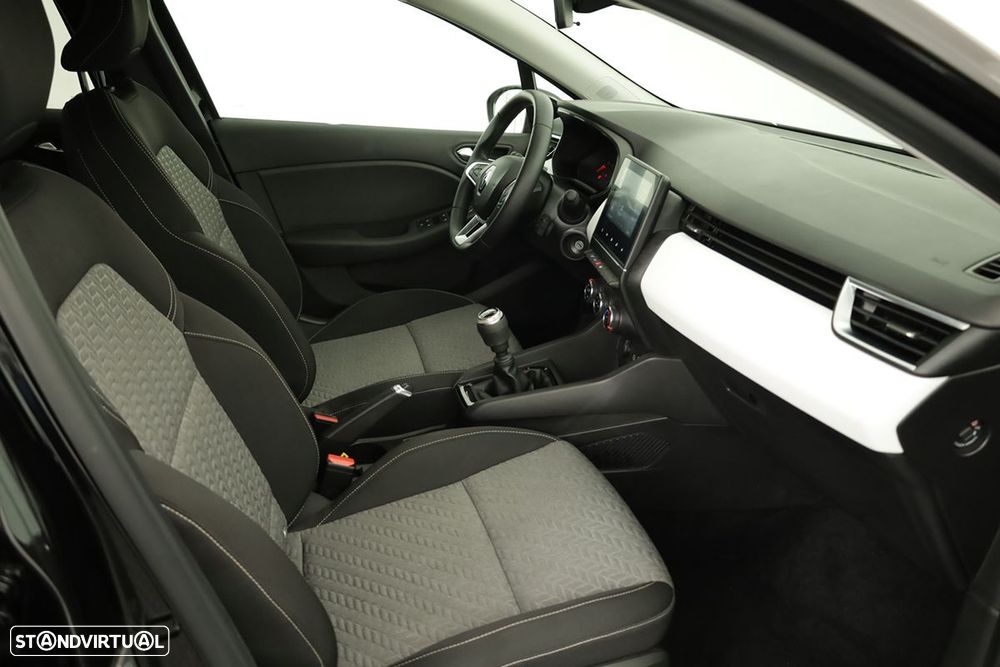 Renault Clio 1.0 TCe Evolution Bi-Fuel - 23