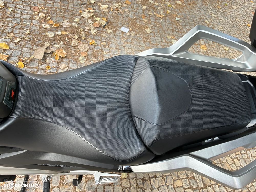 Honda NC750X DCT - 9